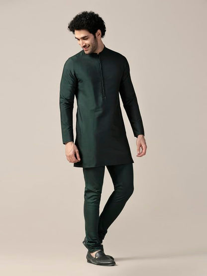 Kisah MenS Kurta, Bottle Green Cotton Blend, Solid Regular Fit Mandarin Collar Long Sleeves (42)