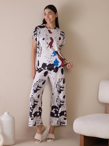 Sweet Dreams Women Printed Pyjama Set Cream