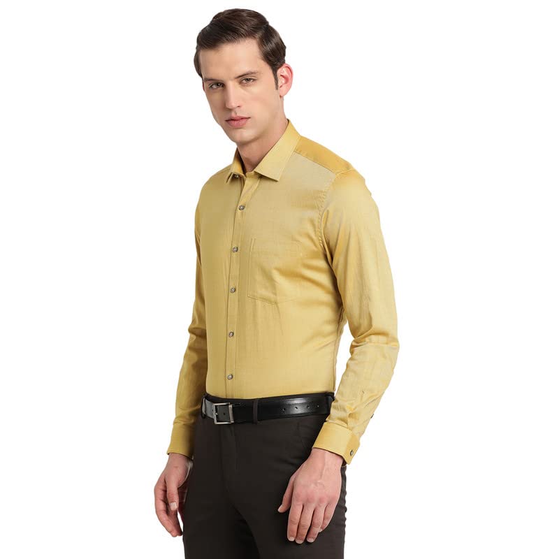 Turtle Men Mustard Cotton Solid Slim Fit Formal Shirts