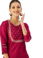 Varanga Women Magenta & White Embellished Straight Kurta