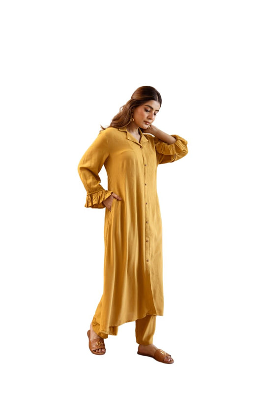 Yellow Solid shirt collar rayon kurta with pants