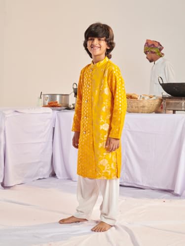 Pspeaches Boys Floral Regular Kurta With Pyjamas (15-16Years)