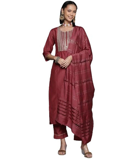 Varanga Rust embroidered kurta with straight pant and dupatta