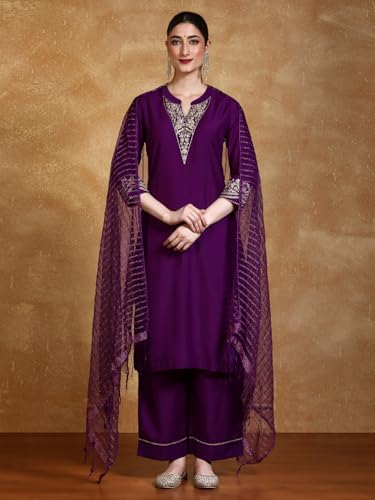 Varanga Zari Embroidered Neck Kurta With Trouser And Dupatta.