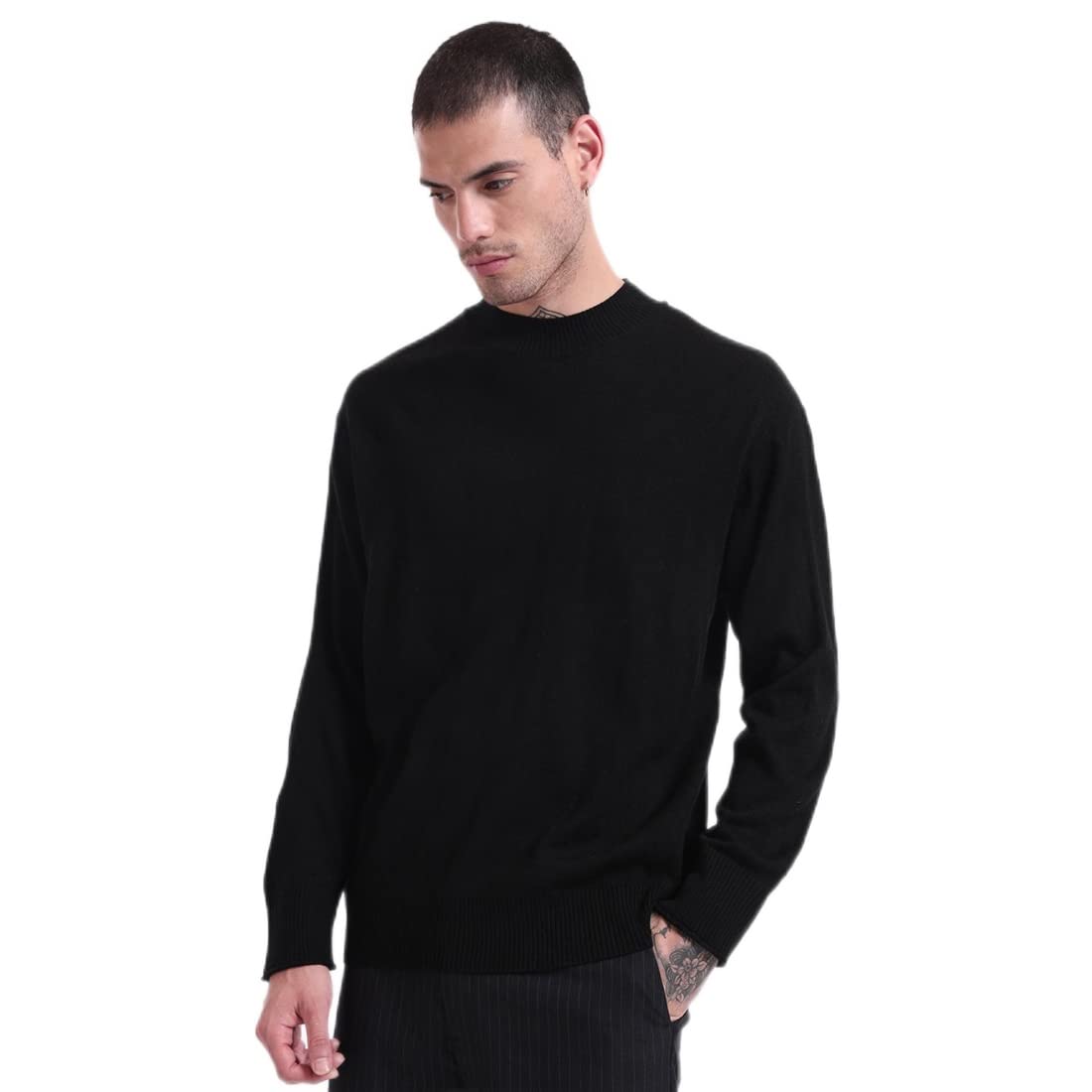 Bewakoof Mens Solid Oversized Fit Full Sleeve Round Neck Acrylic Sweater Black