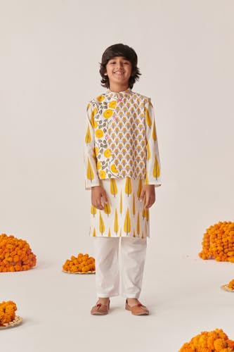 Pspeaches Boys Floral Printed Regular Kurta With Pyjamas (5-6Years)