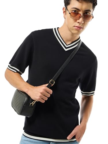 Bewakoof Mens Textured Regular Fit Half Sleeve V-Neck Cotton Flatknit T-Shirt_634375_Black_L