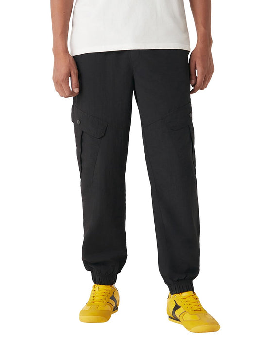 Bewakoof Mens Solid Super Loose Fit Nylon Joggers_648617_Black_XL