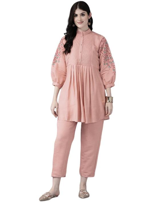 Aarika Womens Kurti & Pant Set