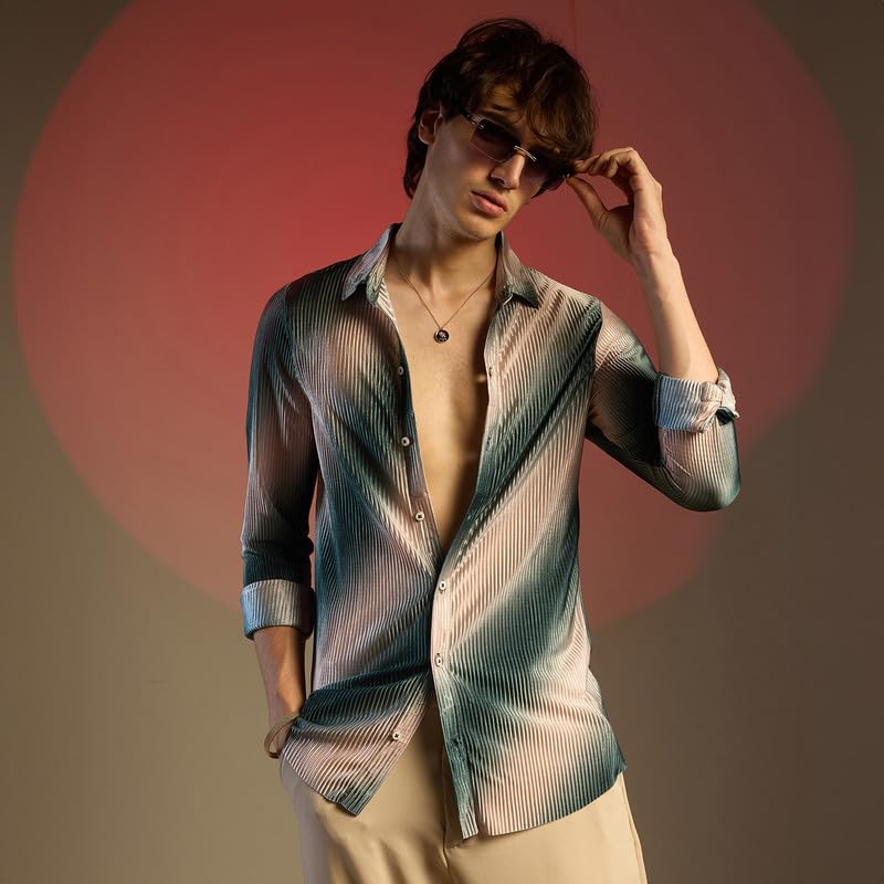 Campus Sutra Mens Emerald Green & Ivory White Ombre-Pleated Shirt for Casual Wear | Spread Collar | Long Sleeve | Button Closur