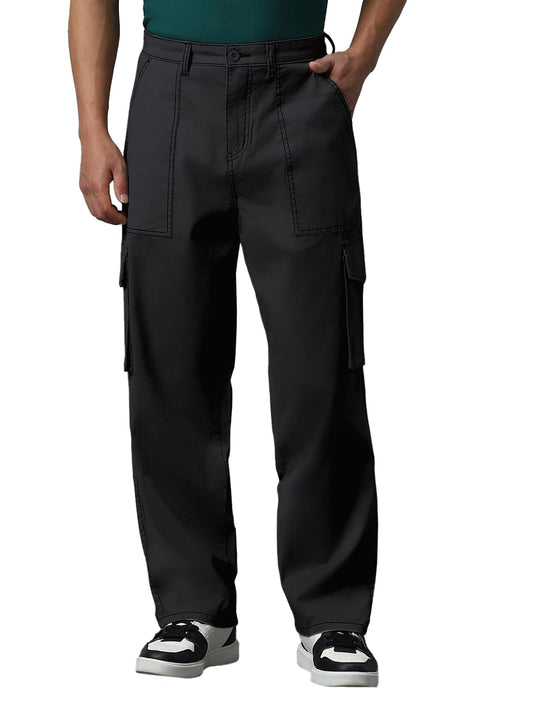 Bewakoof Mens Solid Straight Fit Cotton Spandex Cargo Trousers_609840_Grey_28