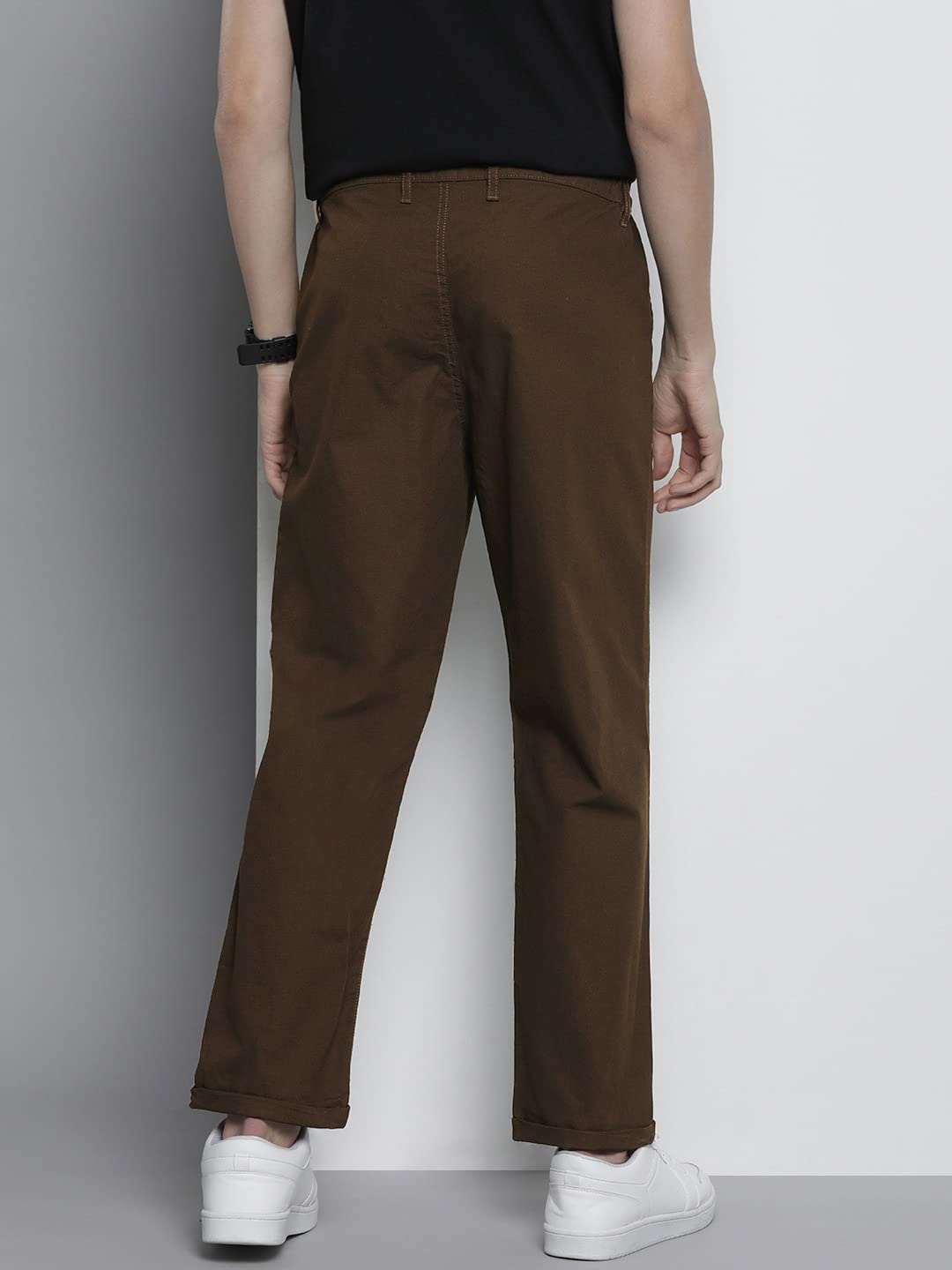 The Indian Garage Co Men Relaxed Fit Solid Mid-Rise Trousers Coffee