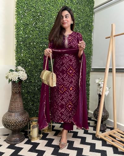 GoSriKi Ladies Viscose Rayon Bandhej Kurta with Trousers & Dupatta, Wine, 3XL, Model TURAE-RED-G8S