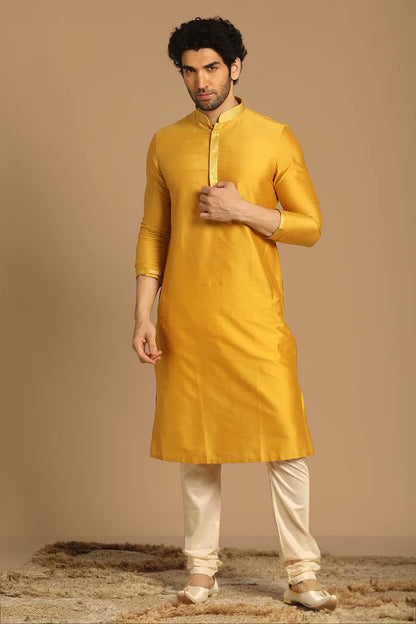 Manyavar Kurta Set for Men, Full Sleeves Mandarin Collar Ethnic Mens Kurta Set For Engagement, Wedding, Party Art Silk Solid (M