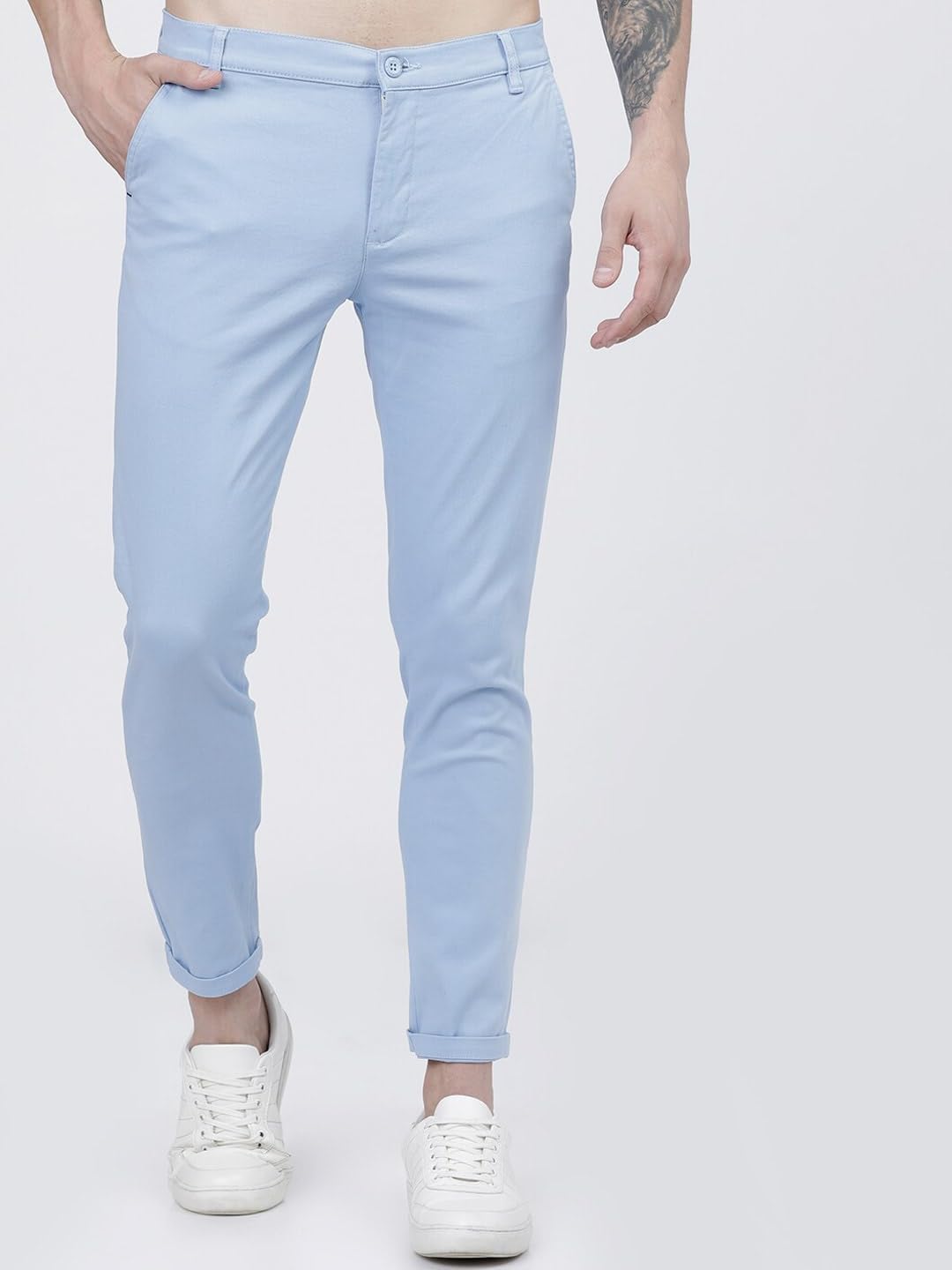 The Indian Garage Co Men Slim Fit Solid Mid-Rise Stretchable Chinos Lt Blue