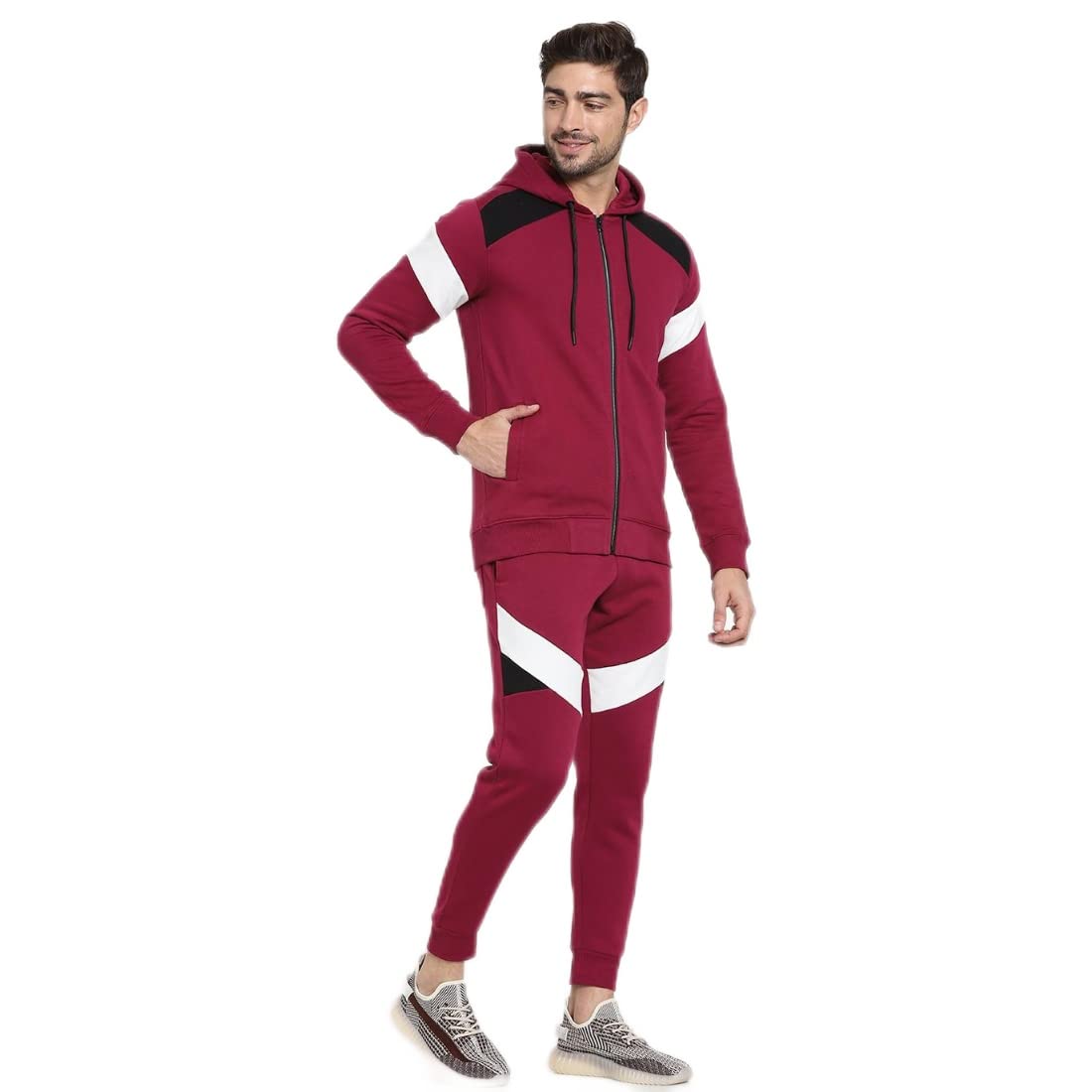 Bewakoof Mens Color Block Regular Fit Full Sleeve Fleece Hoodies Maroon