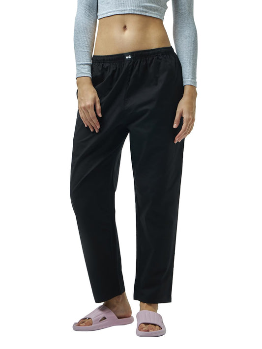 Bewakoof Womens Solid Regular Fit Poplin Pyjamas_581562_Black_M