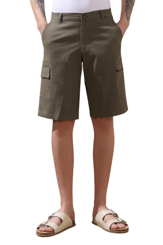 Dennis Lingo Men Knee Length Mid Rise Cargo Shorts Green