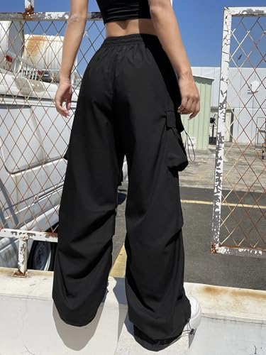 Greciilooks Cotton Solid Side Pockets Parachute Cargo Pant For Women