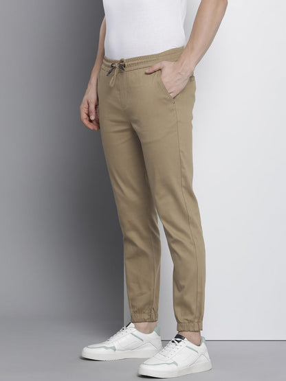 The Indian Garage Co Men Slim Fit Solid Mid-Rise Stretchable Chino Joggers