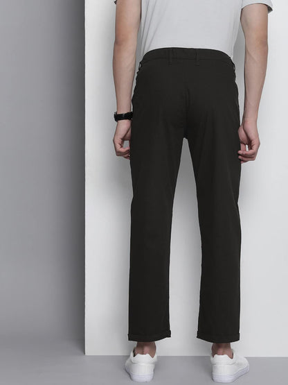 The Indian Garage Co Men Relaxed Fit Solid Mid-Rise Trousers Black