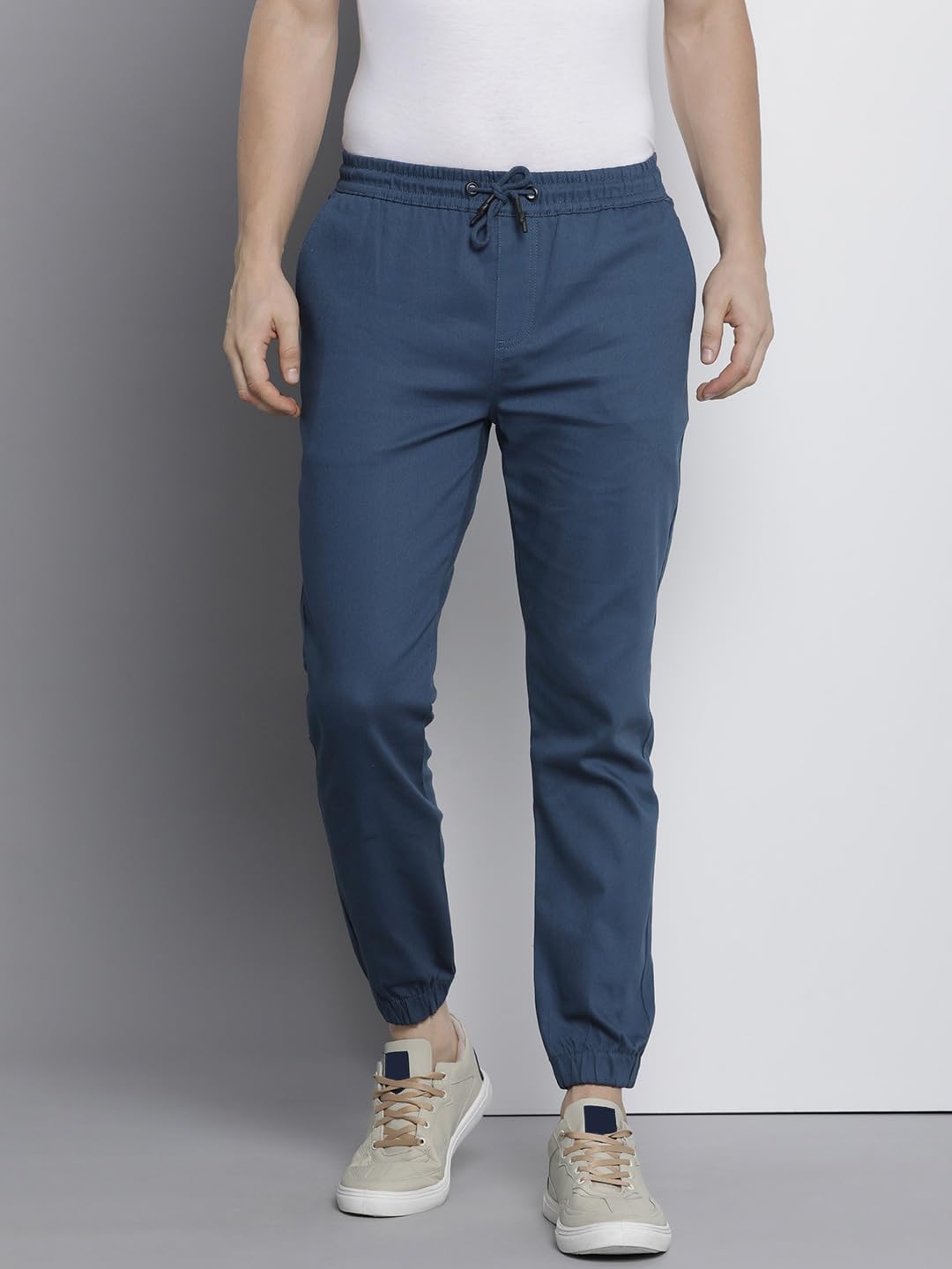 The Indian Garage Co Men Slim Fit Solid Mid-Rise Stretchable Chino Joggers Dark Blue