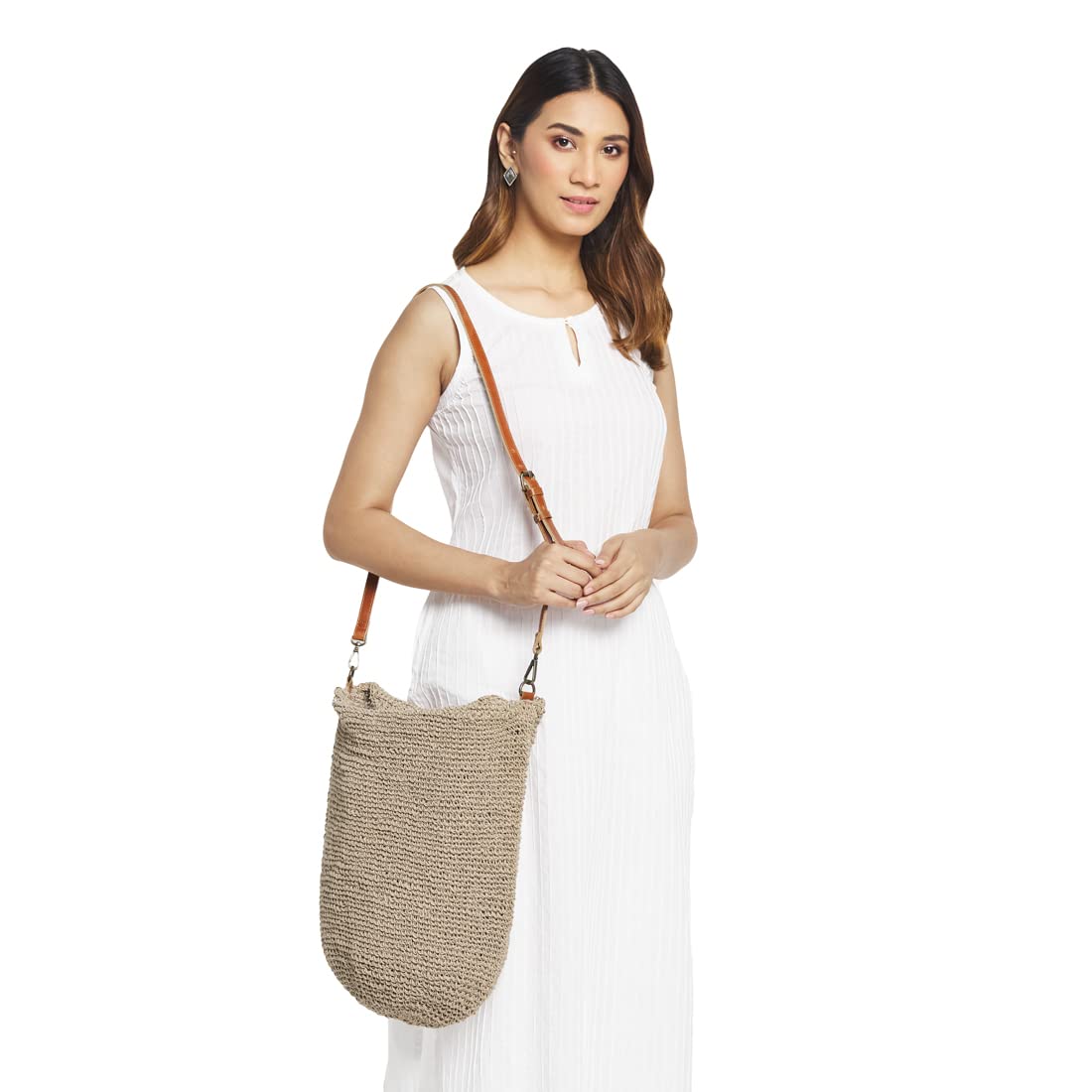 Fabindia Women Off White Jute Woven Tote (45Cm X 38Cm)