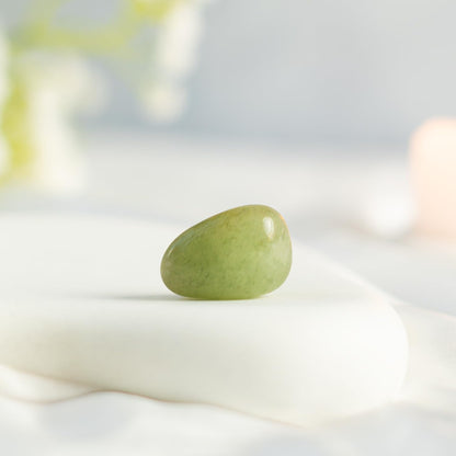 Astrotalk Green Aventurine Tumble | Attracts Luck, Prosperity & Career Growth | Enhances Focus, Smart Decisions & Heart Chakra Healing | Office & Home Decor | Gift for Man & Woman