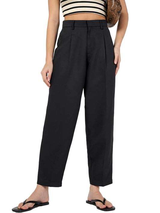 Bewakoof Womens Solid Tapered Fit Polyester Blend Ankle Length Casual Pants_683848_Black_34