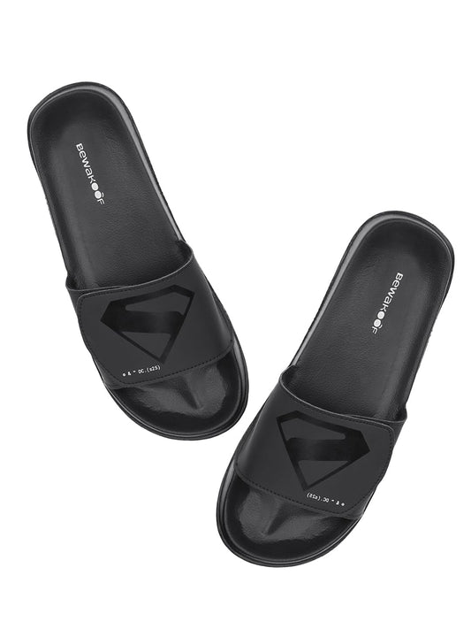 Bewakoof Official Dc Merchandise MenS Black Superman Shadow Printed Velcro Sliders_684559_Black_Uk6