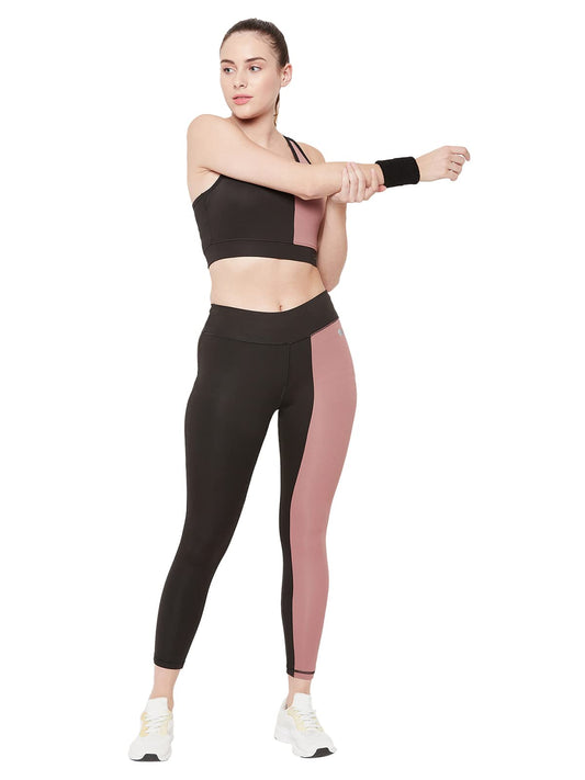 Clovia Womens Medium Impact Padded Colourblock Sports Bra & Active Tights (COMBAT200_Black & Pink_M)