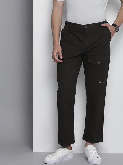 The Indian Garage Co Men Relaxed Fit Solid Mid-Rise Trousers Black