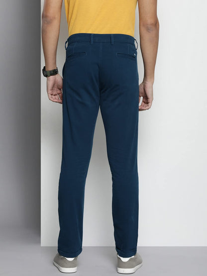 The Indian Garage Co Men Slim Fit Solid Mid-Rise Stretchable Pleated Chinos Dark Denim