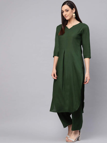 idaLia Green Rayon Straight Solid Kurta Set for Women Stylish Boat Neck Design Kurta Set with Pant