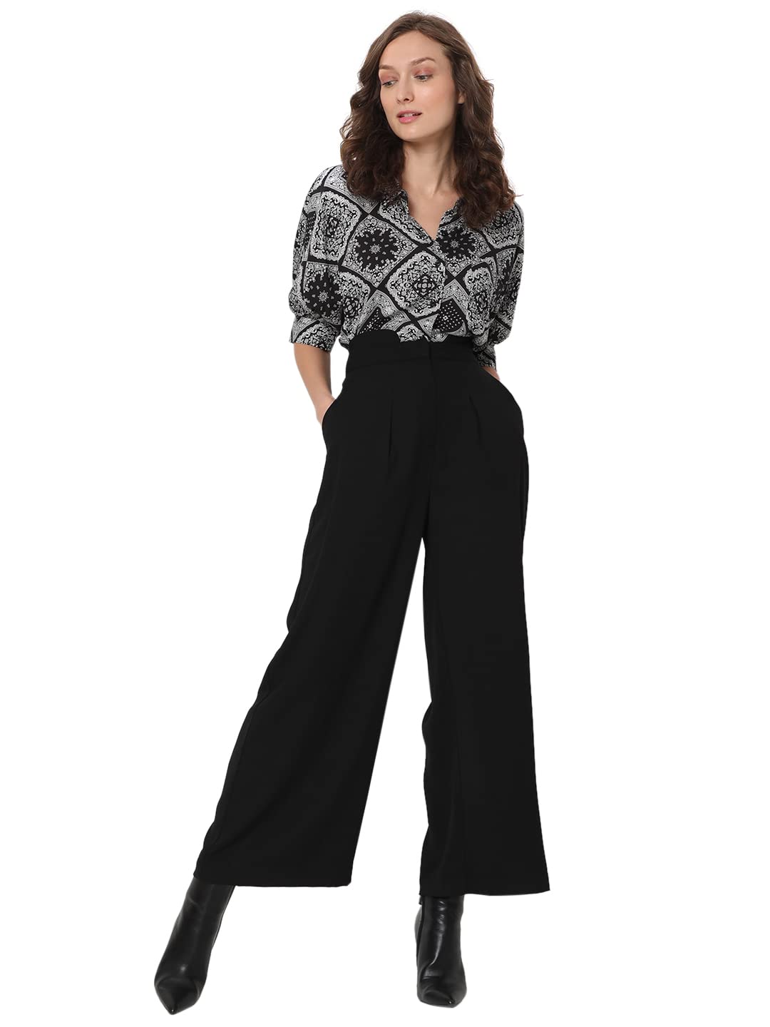 Vero Moda Flared Fit Trousers (10284976_Black_M)