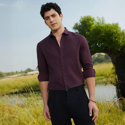 Campus Sutra Mens Wine Red Solid Cotton Shirt for Casual Wear | Spread Collar | Long Cuffed Sleeves | Button Closure | Shirt Cr