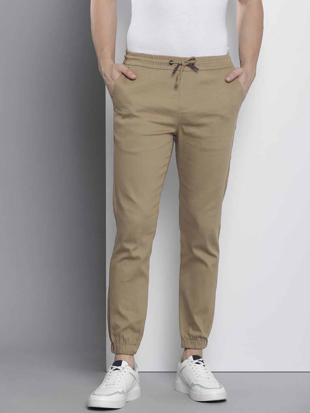 The Indian Garage Co Men Slim Fit Solid Mid-Rise Stretchable Chino Joggers
