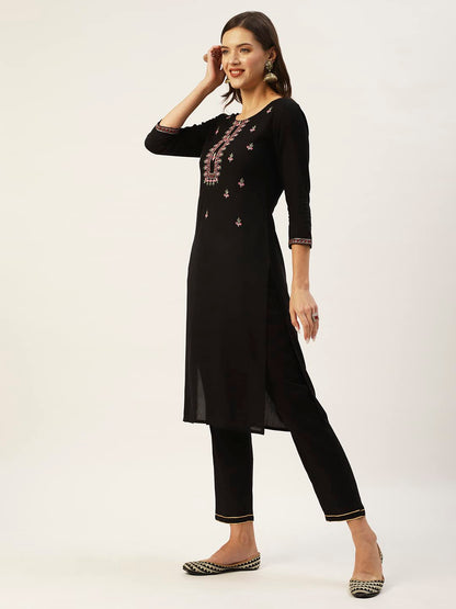anubhutee Women's Black Ethnic Embroidered Kurta set with Pants