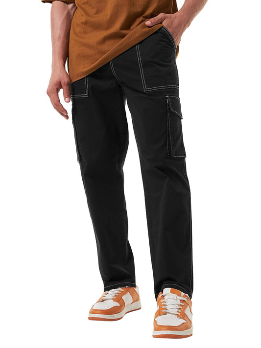 Bewakoof Mens Solid Mid Rise Oversized Cargo Trousers_609849_Black_30