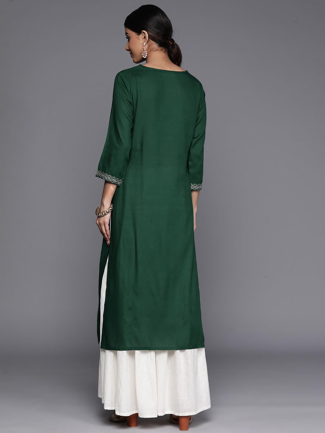 Libas WomenS Rayon Blend Embellished Straight Kurta (24284_Green