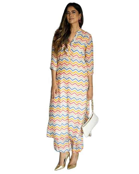 Yashika Women Kurta Set: Sizzle with Ethnic Flair! Make Heads Turn with Our Vibrant Cotton Blend Printed Kurti Pant Sets!