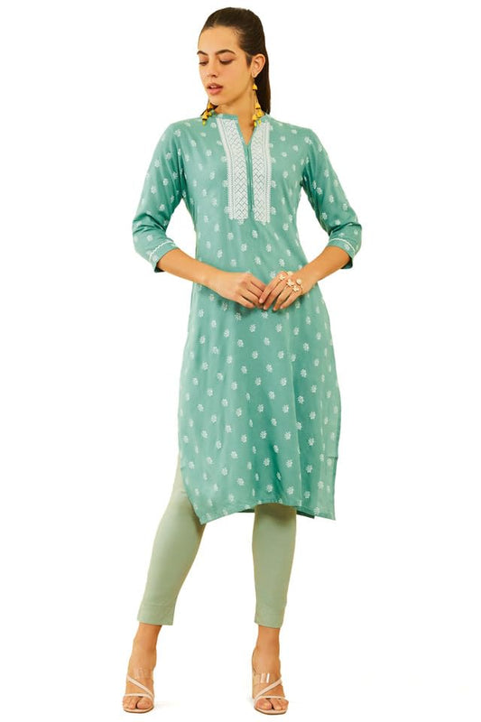Soch Womens Green Rayon Embroidered Kurta with Thread Work