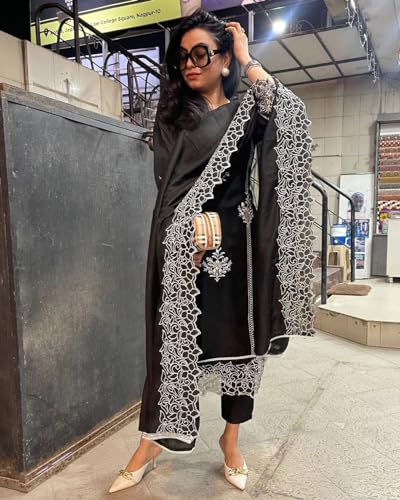 GoSriKi Women's Straight Kurta with Pants & Dupatta, Rayon Blend, Medium, Black, Model TRP OFF-SD-GS