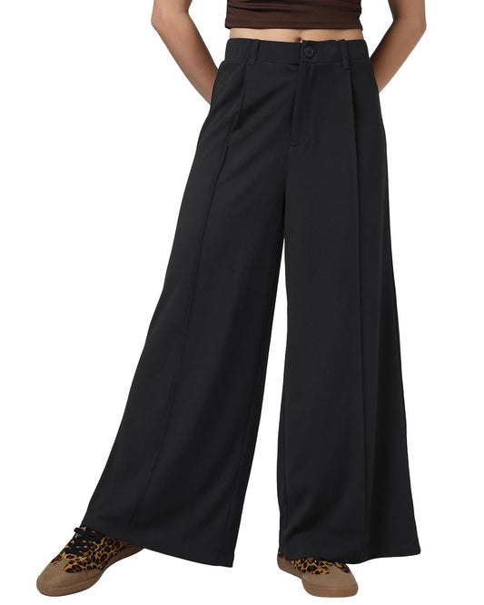 Bewakoof Womens Solid Flared Polyester Blend Casual Pants_1003835_Black_2XL