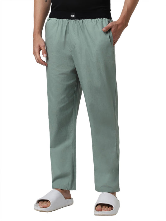 Bewakoof Mens Solid Regular Fit Poplin Pyjamas_581555_Green_XL