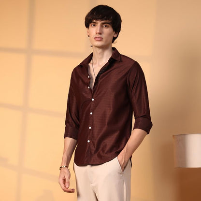 Campus Sutra Mens Chocolate Brown Solid Honeycomb Shirt for Casual Wear | Spread Collar | Long Sleeve | Button Closure | Shirt