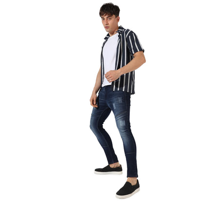 Campus Sutra Mens Classic Blue-Washed Solid Patterned Regular Fit Denim Jeans | Premium Mid-Rise Cotton Stretchable Crafted wit