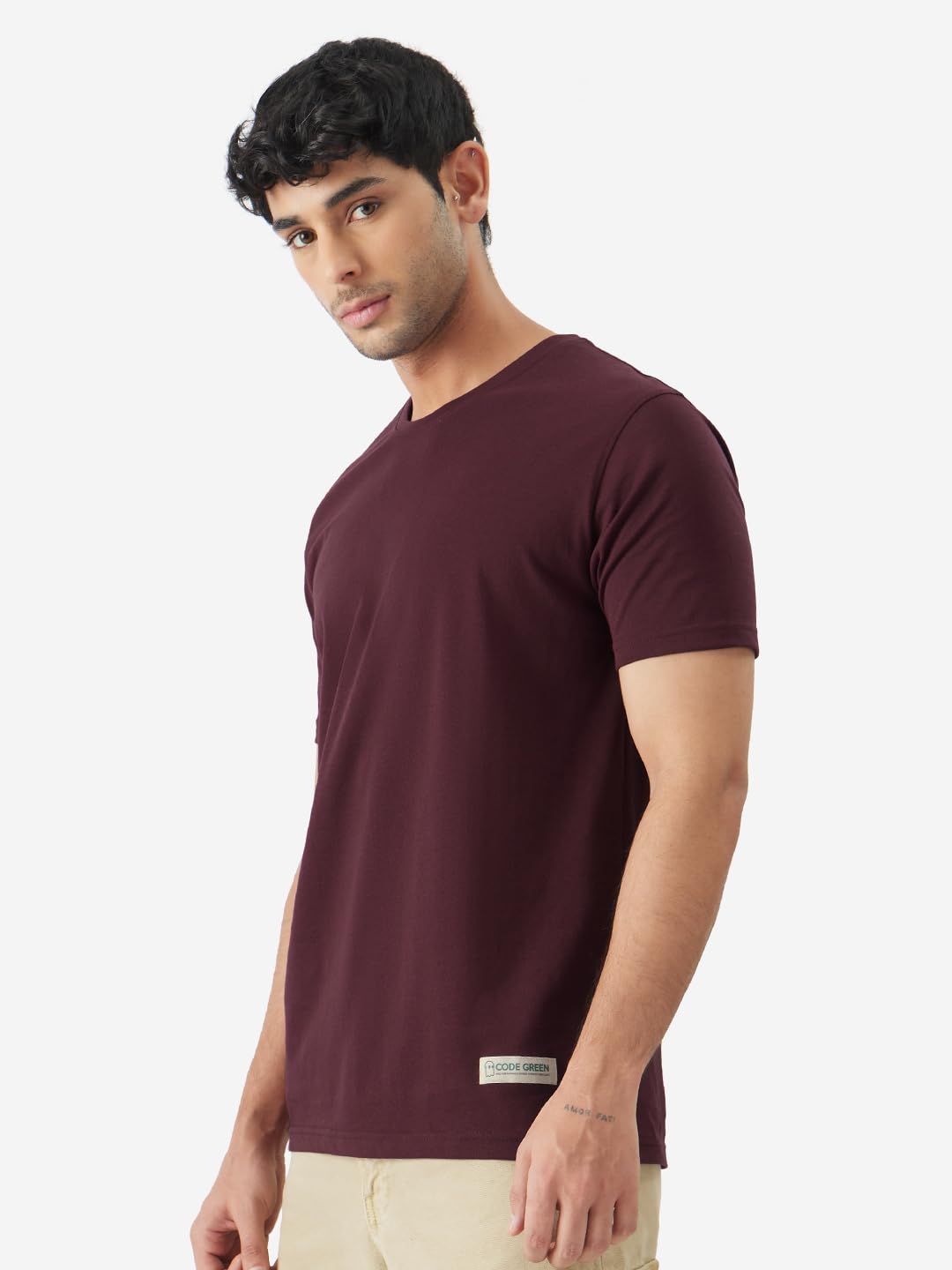 The Souled Store Solids: Wine Red Men and Boys Short Sleeve Round Neck Cotton Blend Regular Fit T-Shirts