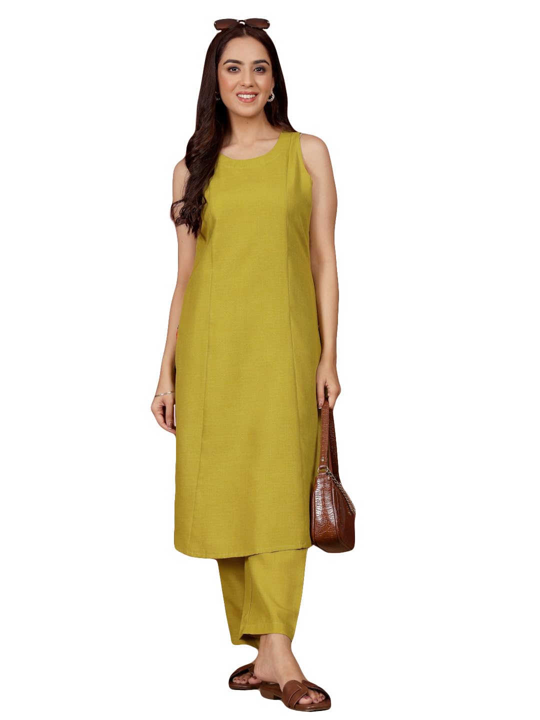 Varanga Women Round Neck Sleeveless Apple Hem, Heart Shaped Embroidered Kurta With Trouser