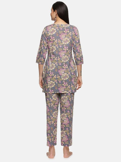 SMOWKLY Womens Printed Rayon Slub Mid Thighs Short Kurti With Relaxed Fit Pant Sylish Co-Ords Set || Trendy 3/4 Sleeve Kurta &